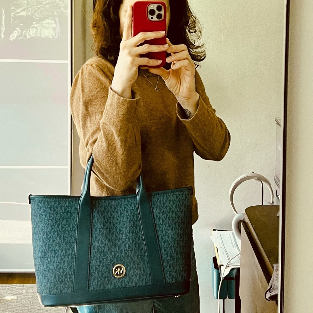 Michael Kors Luisa Satchel & Marc Jacobs Wallet